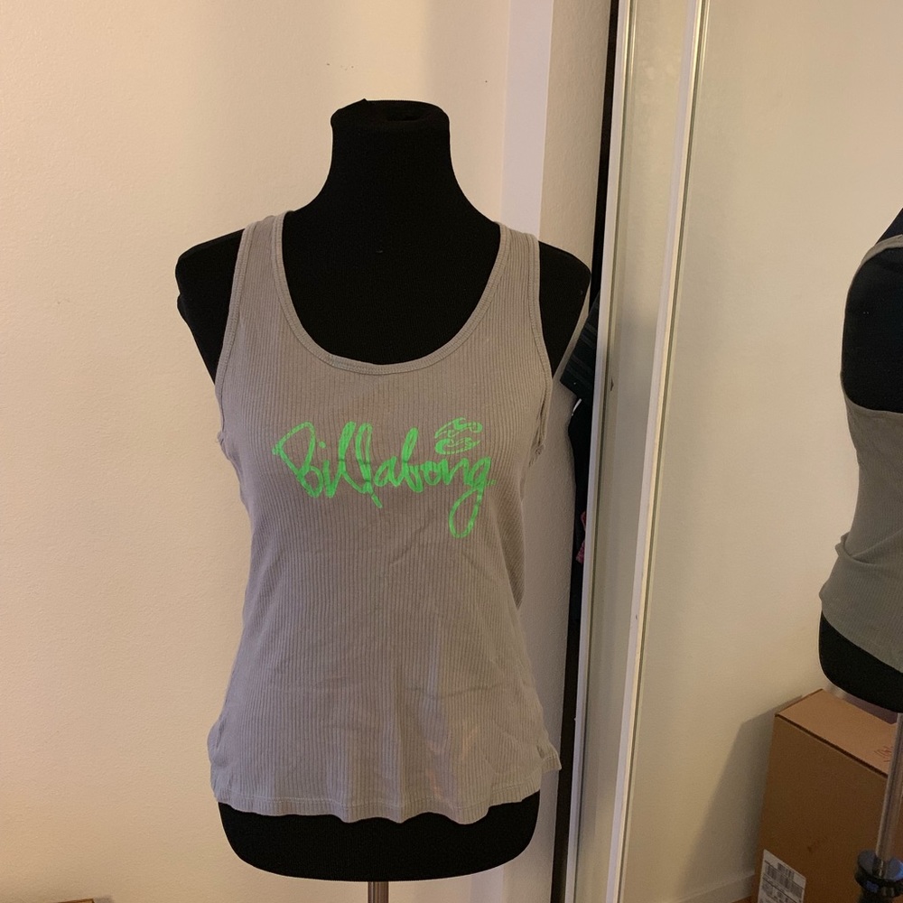 Ribbed tank top size L bundle of 4 - Picture 6 of 8